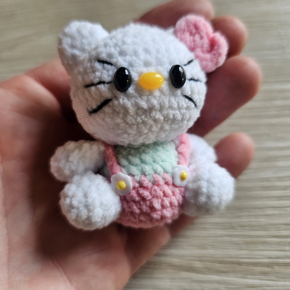 Hello Kitty Plush Toy - White and Pink